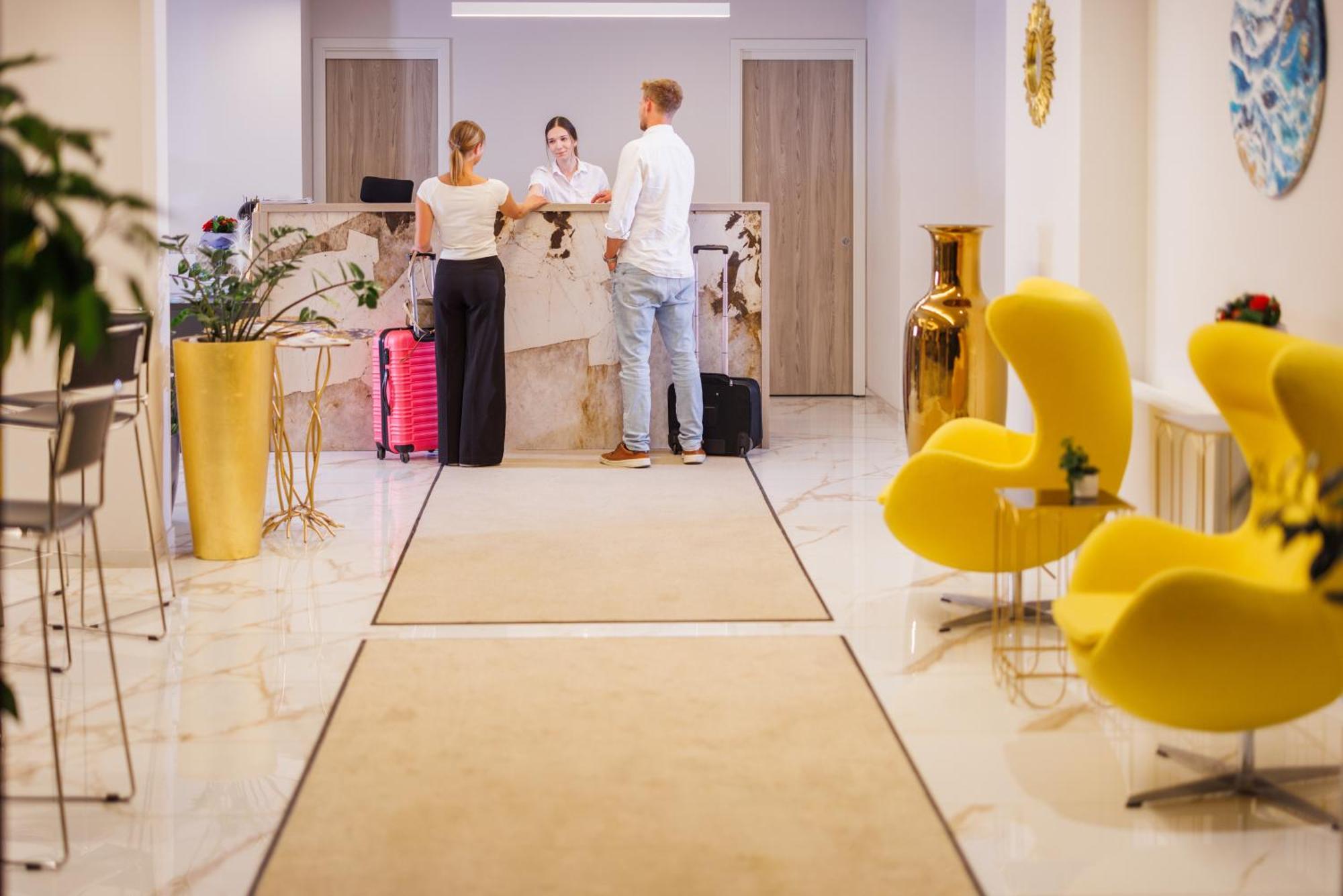 Hotel Capris Capodistria Boutique Exterior foto